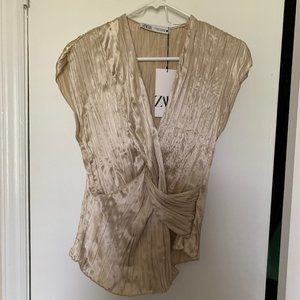 NWT ZARA Gold Metallic Crinkle Top XS